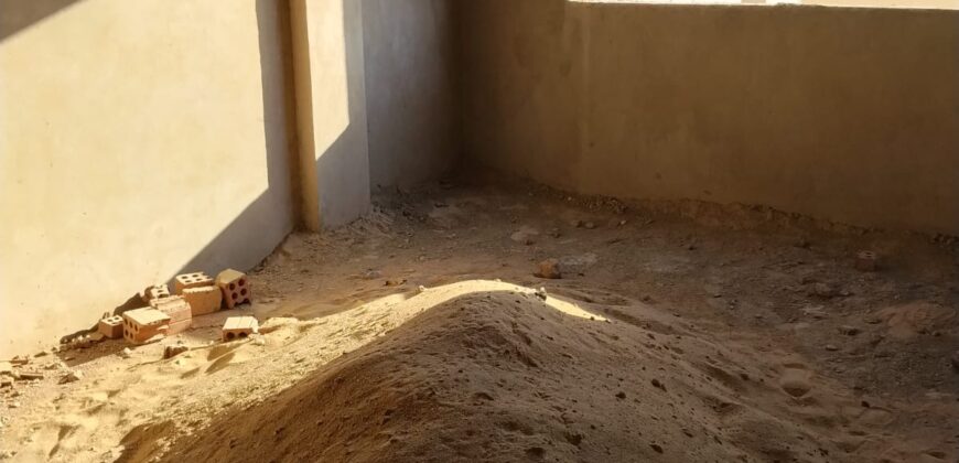 شقة للبيع 240م – مدينة الشروق في المنطقة الثامنة عمارات