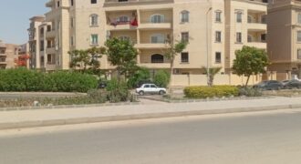 شقة روف أمامي بحري بانوراما للبيع – المنطقة الخامسة عمارات – مدينة الشروق