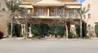 فيلا توين هاوس للبيع – الحي الثالث غرب – مدينة الشروق | تشطيب سوبر لوكس