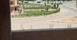 شقة للبيع 135م – المنطقة الثامنة عمارات – مدينة الشروق