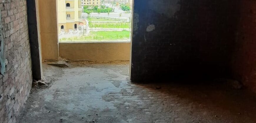 شقة للبيع 135م – المنطقة الثامنة عمارات – مدينة الشروق