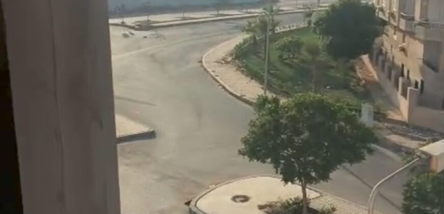 للبيع شقة مميزة 195 متر بمدينة الشروق – موقع استراتيجي