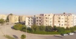 شقة للبيع 210م دور اول في المنطقة الخامسة عمارات في الشروق