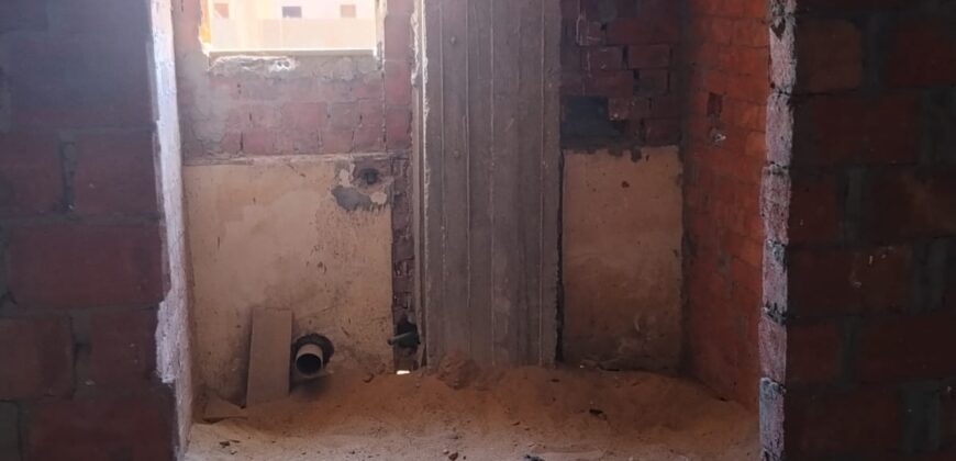شقة للبيع 185م – المنطقة الثانية عمارات – مدينة الشروق