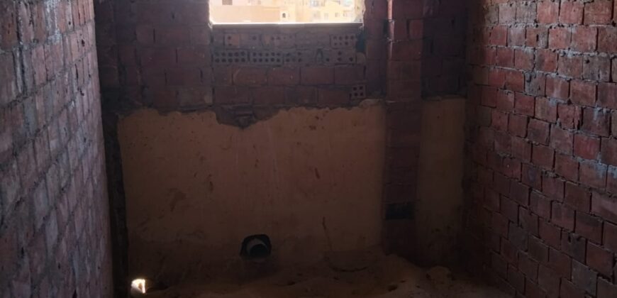 شقة للبيع 190م – المنطقة الثانية عمارات – مدينة الشروق