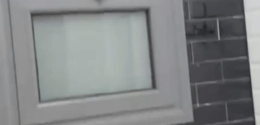عيادة للإيجار 65م – في ميديكال مول في الشروق