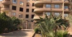 شقة للايجار 250م في المنطقة الاولى عمارات