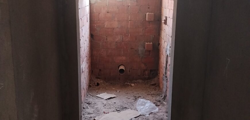 شقة للبيع المنطقة الثانية عمارات في الشروق مساحة 176م