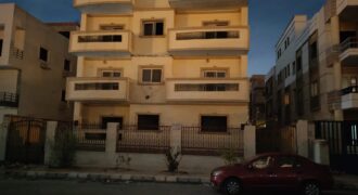 شقة للبيع أمامي 220م في الحي الثالث شرق في الشروق