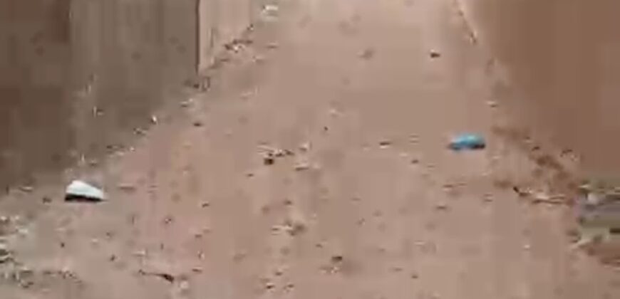دوبليكس بزمنت وأرضي للبيع في المنطقة السادسة عمارات في الشروق