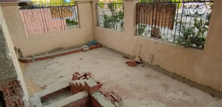 للبيع شقة ٢٥٠ متر لقطة للبيع بمدينة الشروق