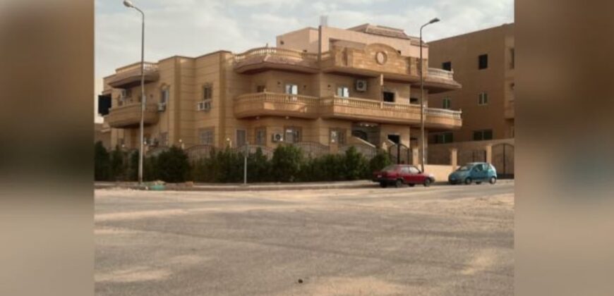 دوبلكس للبيع بالحي الثالث غرب ڤيلات (ارقي احياء الشروق)