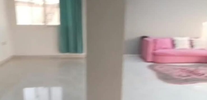للبيع رووف 230م + 120م تشطيب سوبر لوكس في الحي الثالث غرب