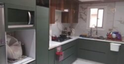 للبيع رووف 230م + 120م تشطيب سوبر لوكس في الحي الثالث غرب