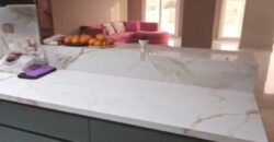 للبيع رووف 230م + 120م تشطيب سوبر لوكس في الحي الثالث غرب