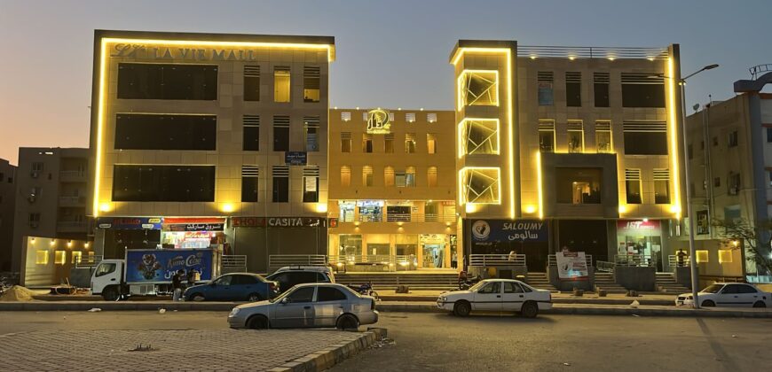 مكتب تجاري للبيع – 28م – مدينة الشروق
