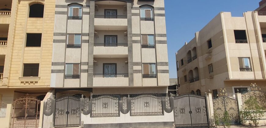 شقة مفروشة للايجار 200م – الشروق 3 الإسكان العائلي