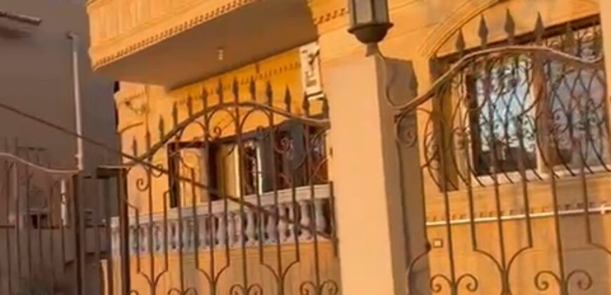 شقة 465م للبيع في الحي الأول غرب في الشروق
