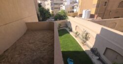 شقة 465م للبيع في الحي الأول غرب في الشروق