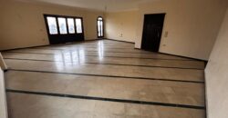 شقه للبيع المنطقه التاسعه عمارات في ارقي مناطق مدينه الشروق