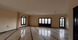 شقه للبيع المنطقه التاسعه عمارات في ارقي مناطق مدينه الشروق